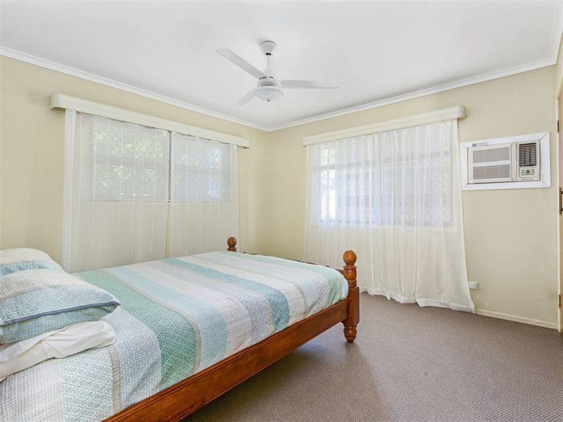 Photo - 32 Statton Street, Oxley QLD 4075 - Image 7