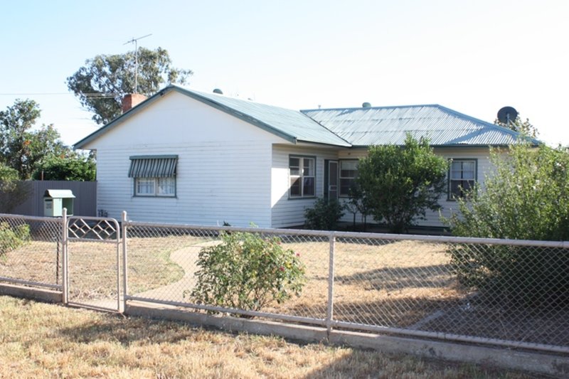 32 Steel Street, Corowa NSW 2646