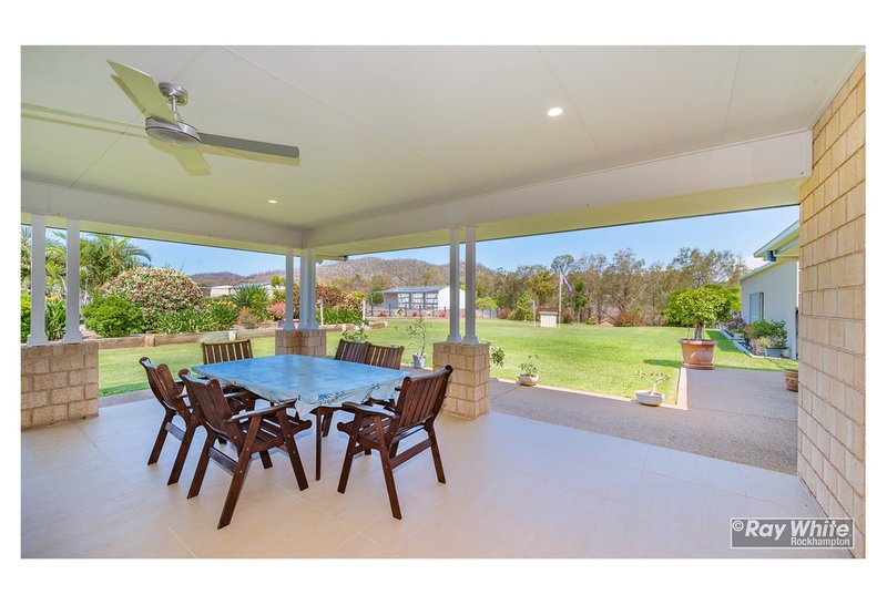 Photo - 32 Stirling Drive, Rockyview QLD 4701 - Image 14