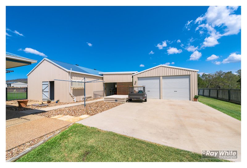 Photo - 32 Stirling Drive, Rockyview QLD 4701 - Image 15