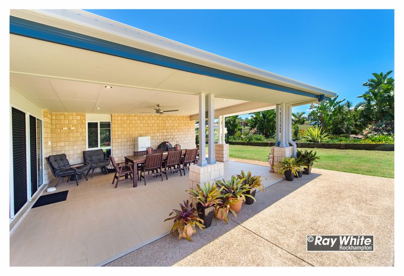 Photo - 32 Stirling Drive, Rockyview QLD 4701 - Image 9