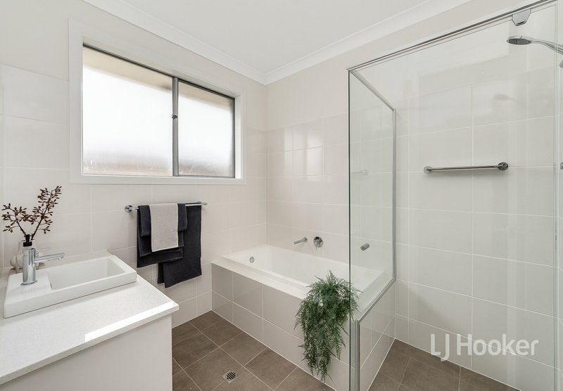 Photo - 32 Stoneleigh Avenue, Mount Barker SA 5251 - Image 24