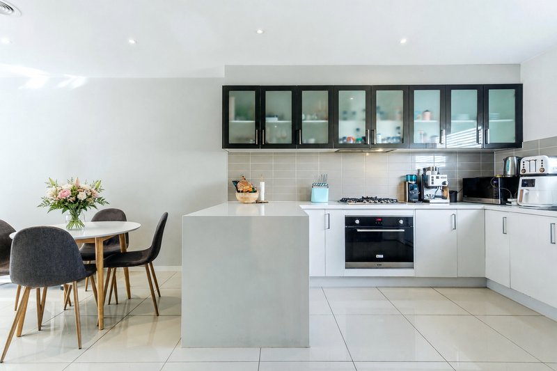 Photo - 32 Strachan Place, Williamstown VIC 3016 - Image 2