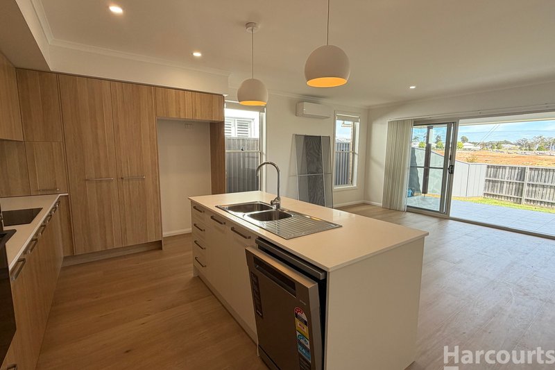 Photo - 32 Strathallan Terrace, Thrumster NSW 2444 - Image 3
