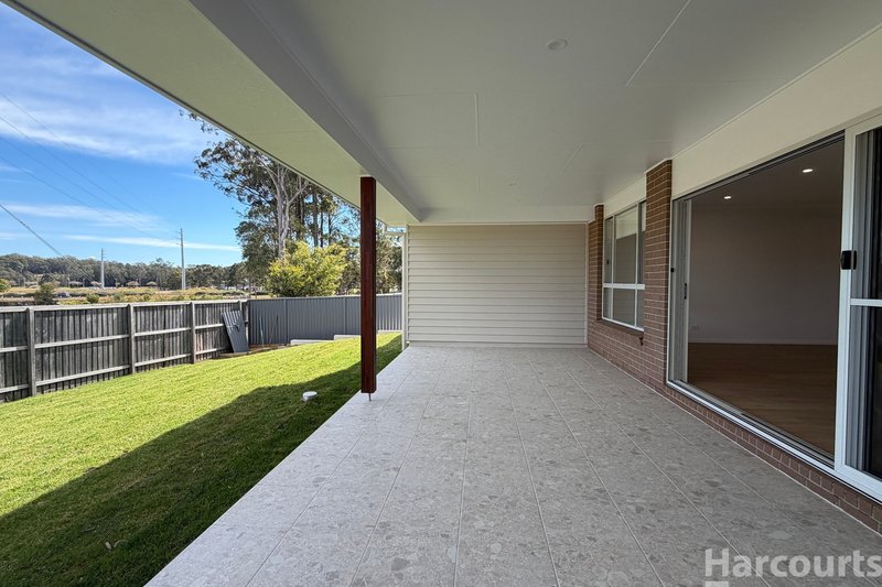 Photo - 32 Strathallan Terrace, Thrumster NSW 2444 - Image 7