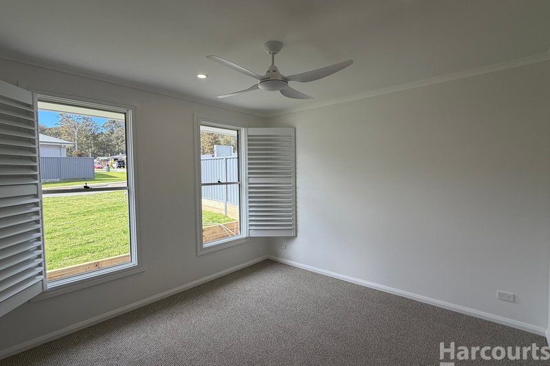 Photo - 32 Strathallan Terrace, Thrumster NSW 2444 - Image 8