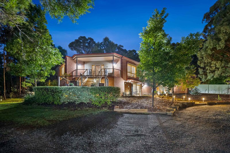 Photo - 32 Stringybark Drive, Brown Hill VIC 3350 - Image 1