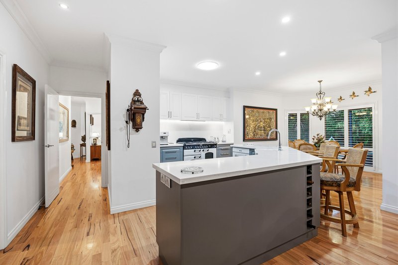Photo - 32 Stringybark Drive, Brown Hill VIC 3350 - Image 4