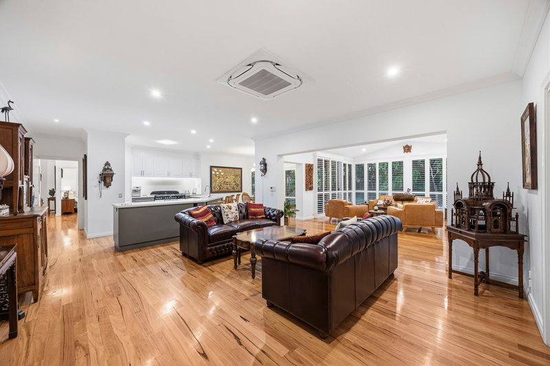 Photo - 32 Stringybark Drive, Brown Hill VIC 3350 - Image 9