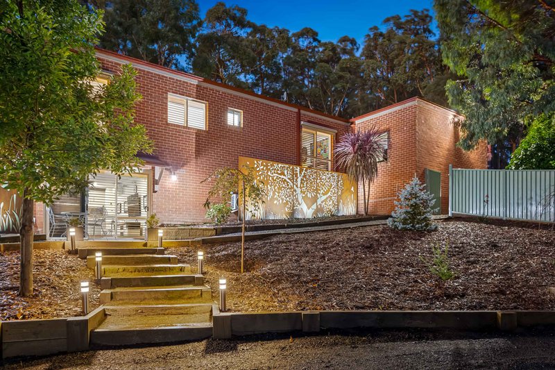 Photo - 32 Stringybark Drive, Brown Hill VIC 3350 - Image 22