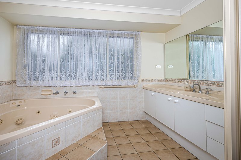 Photo - 32 Struan Street, Tahmoor NSW 2573 - Image 11