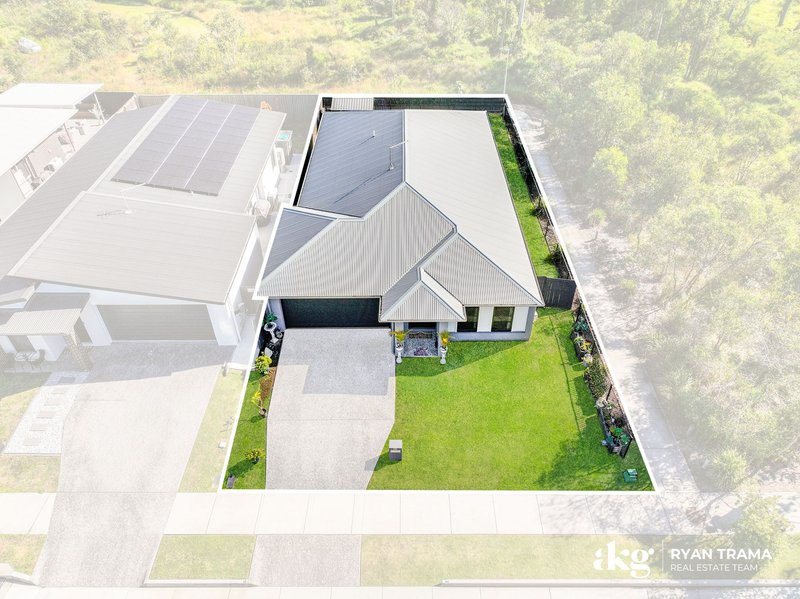 Photo - 32 Sugar Maple Place, Park Ridge QLD 4125 - Image 21