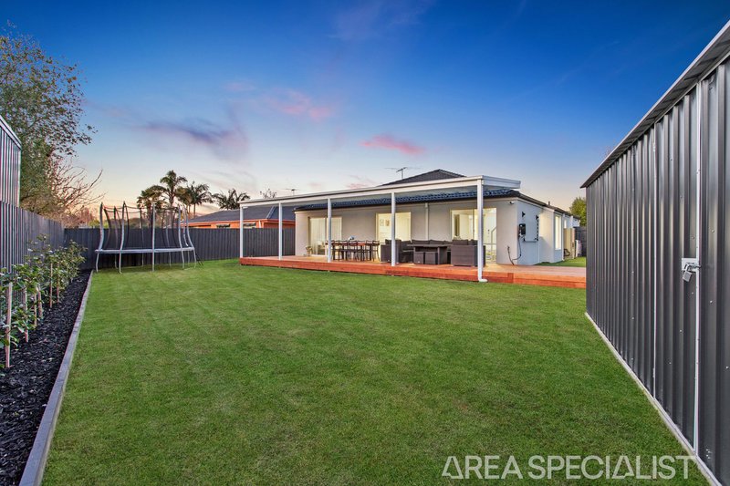 Photo - 32 Sunny Vale Drive, Langwarrin VIC 3910 - Image 21