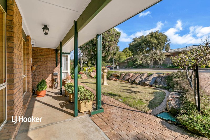 Photo - 32 Sutherland Place, Golden Grove SA 5125 - Image 2