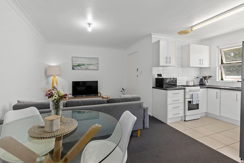 Photo - 32 Sydney Street, Kedron QLD 4031 - Image 9