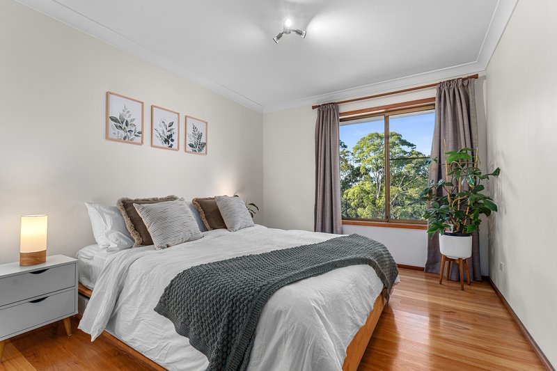 Photo - 32 Sylvan Ridge Drive, Illawong NSW 2234 - Image 12
