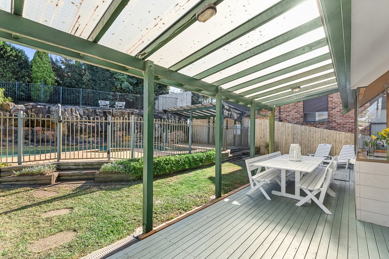 Photo - 32 Sylvan Ridge Drive, Illawong NSW 2234 - Image 15