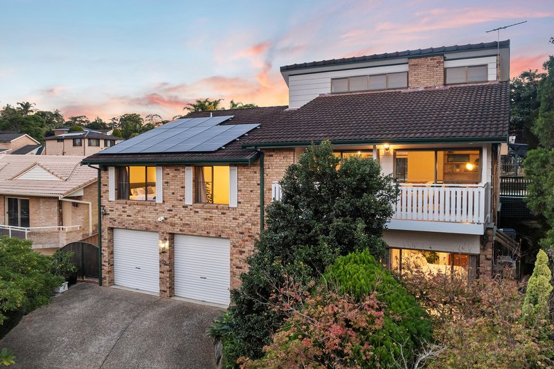 Photo - 32 Sylvan Ridge Drive, Illawong NSW 2234 - Image 19