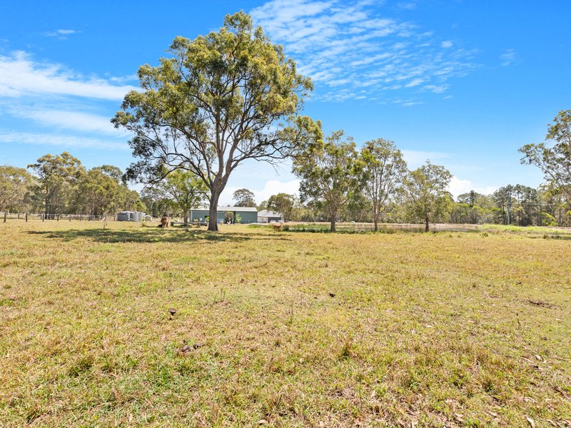 Photo - 32 Tableland Road, Sunshine Acres QLD 4655 - Image 32