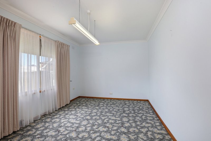 Photo - 32 Tallinn Street, Bell Park VIC 3215 - Image 5