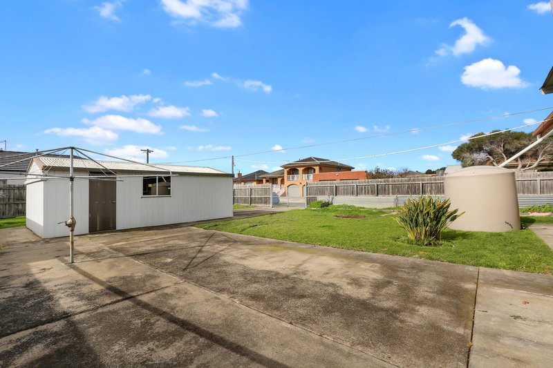 Photo - 32 Tallinn Street, Bell Park VIC 3215 - Image 10