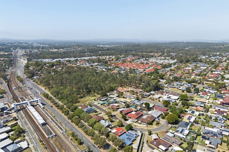 Photo - 32 Tanglewood Street, Runcorn QLD 4113 - Image 19