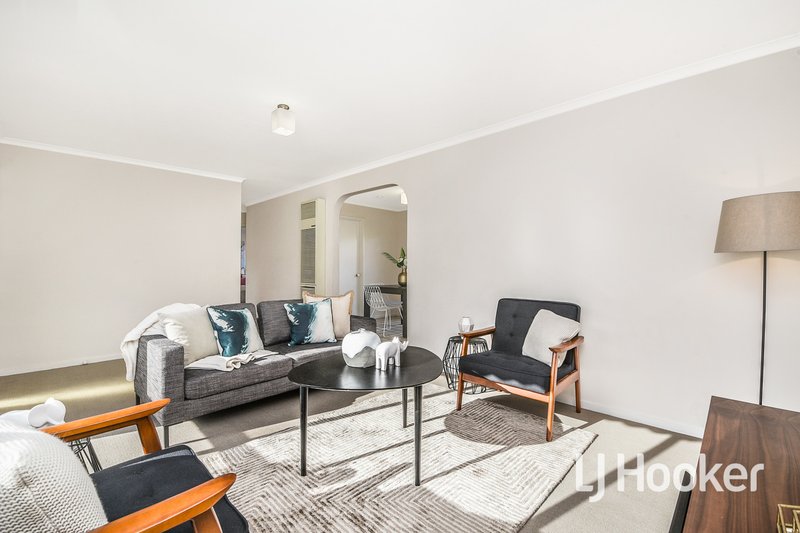 Photo - 3/2 Tania Court, Pakenham VIC 3810 - Image 3