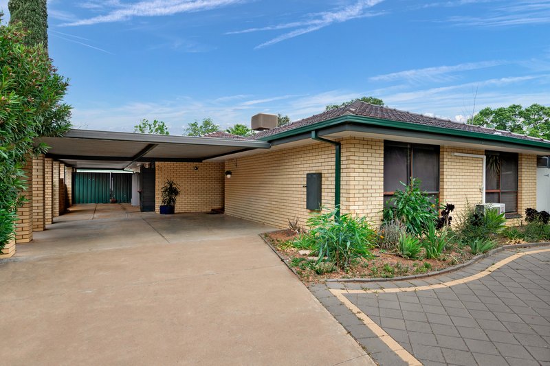 Photo - 32 Teal Drive, Mildura VIC 3500 - Image 2