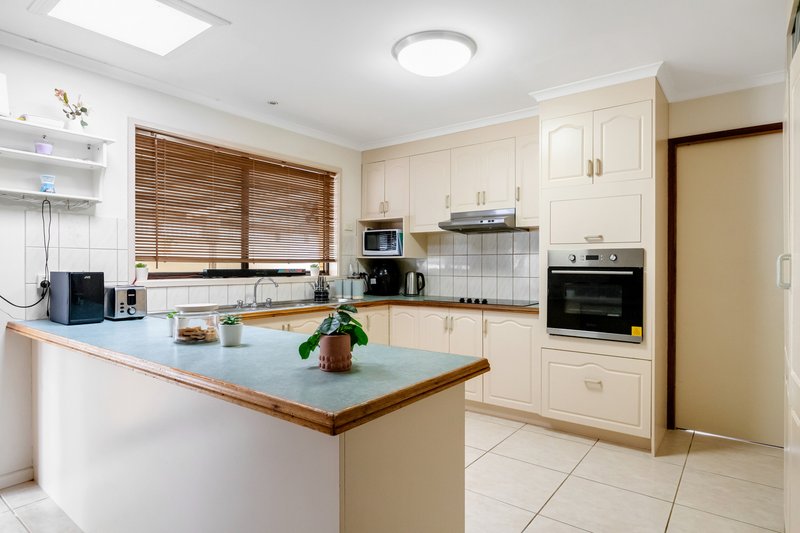 Photo - 32 Teal Drive, Mildura VIC 3500 - Image 9