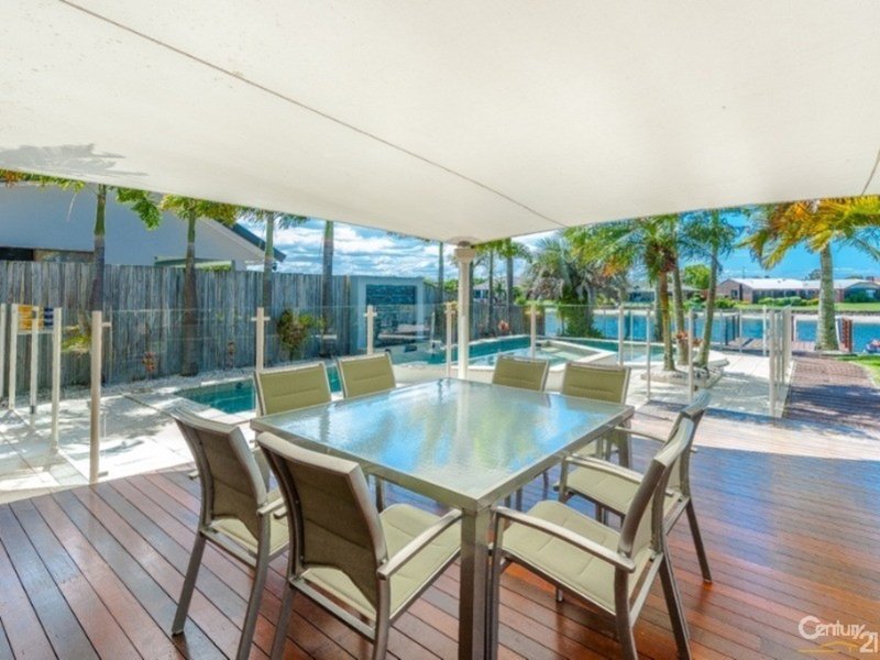 Photo - 32 Tepequar Drive, Maroochydore QLD 4558 - Image 17