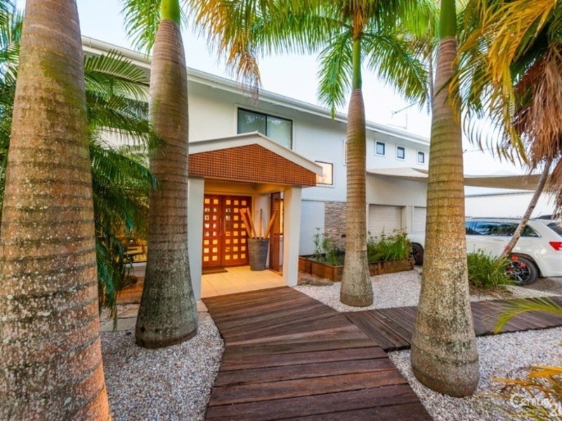 Photo - 32 Tepequar Drive, Maroochydore QLD 4558 - Image 23