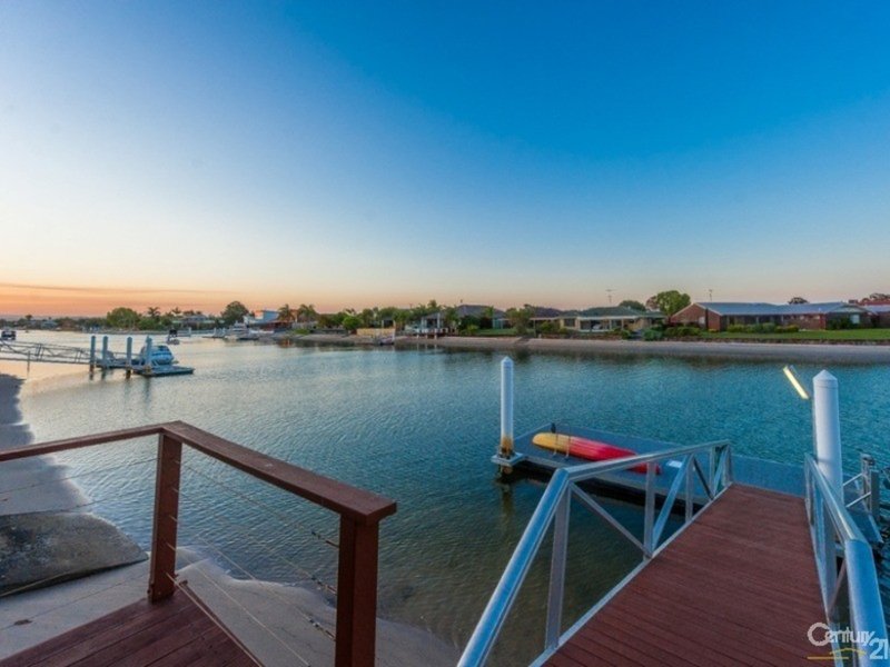 Photo - 32 Tepequar Drive, Maroochydore QLD 4558 - Image 25