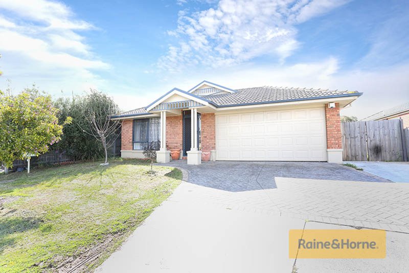 32 Thames Way, Roxburgh Park VIC 3064