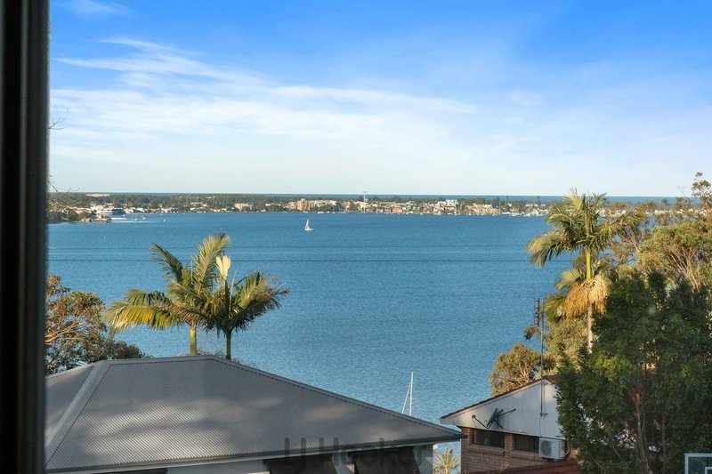 Photo - 32 The Quarterdeck , Carey Bay NSW 2283 - Image 1