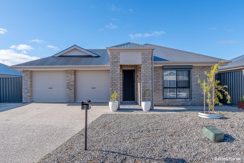 Photo - 32 Thomas Street, Strathalbyn SA 5255 - Image