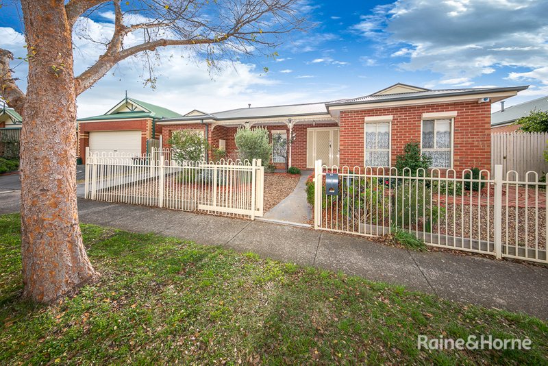 32 Thornton Avenue, Sunbury VIC 3429