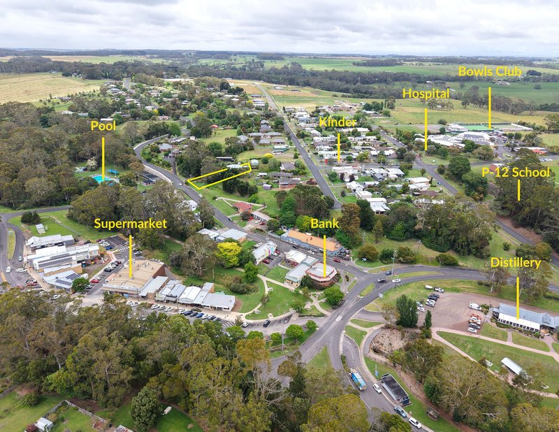 Photo - 32 Timboon-Curdievale Road, Timboon VIC 3268 - Image 8