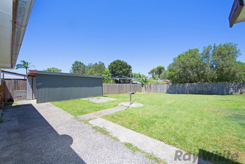 Photo - 32 Tingira Street, Charmhaven NSW 2263 - Image 6