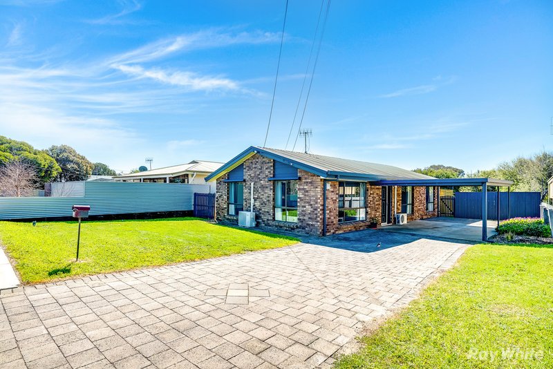 Photo - 32 Tottenham Court Road, Port Elliot SA 5212 - Image 2