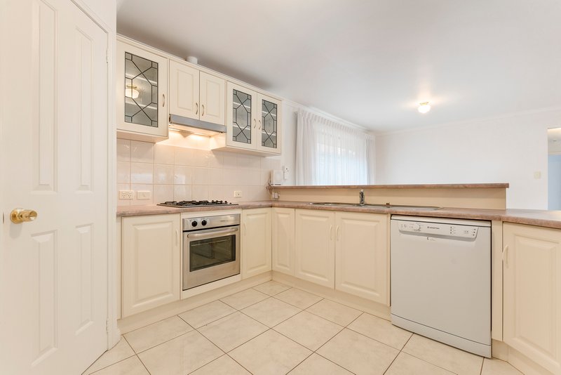 Photo - 32 Trinity Drive, Evanston Park SA 5116 - Image 6