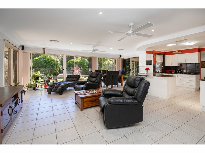 32 Tulloch Road, Tuncurry NSW 2428