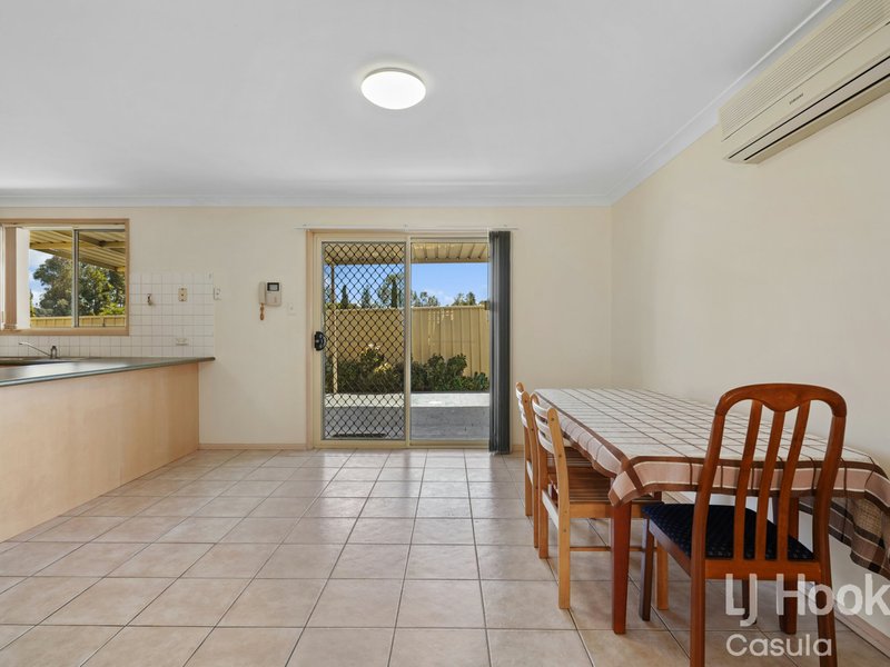 Photo - 32 Verbena Avenue, Casula NSW 2170 - Image 4