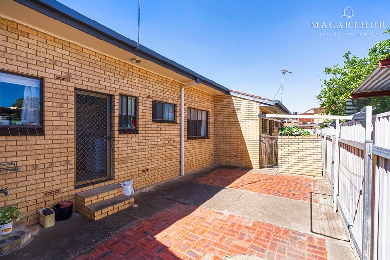 Photo - 3/2 Vestey Street, Wagga Wagga NSW 2650 - Image 12