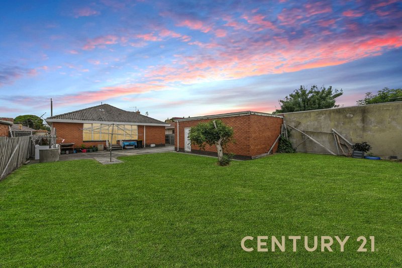 Photo - 32 Victoria Avenue, Springvale VIC 3171 - Image 13