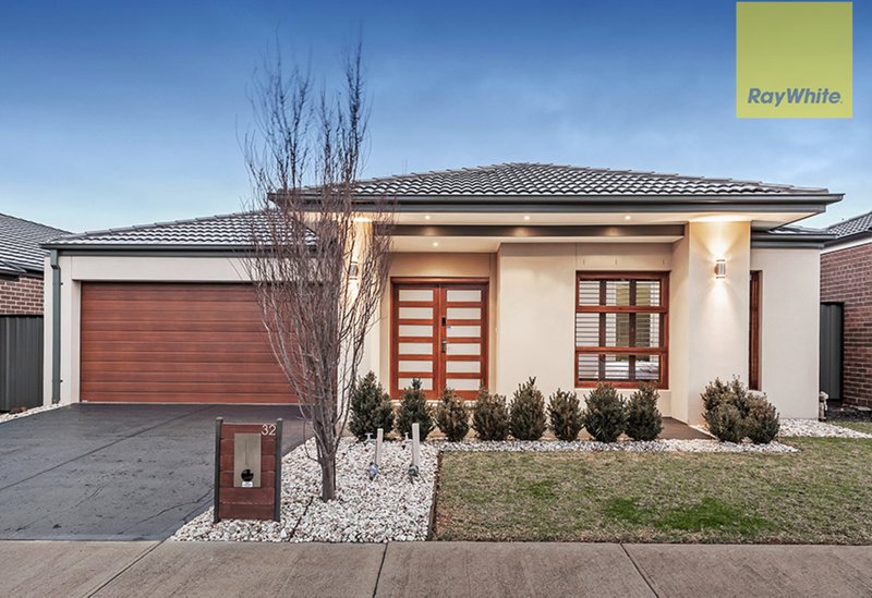 32 Viewside Crescent, Craigieburn VIC 3064