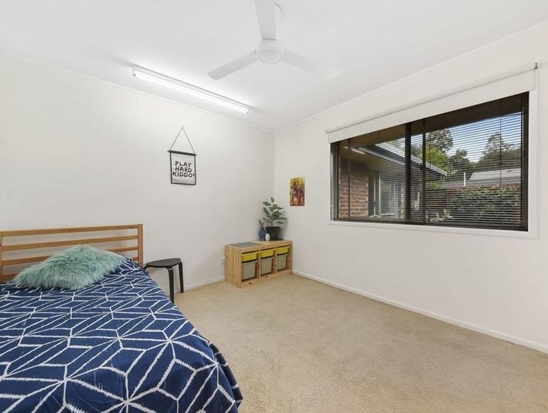 Photo - 32 Virae Street, The Gap QLD 4061 - Image 5