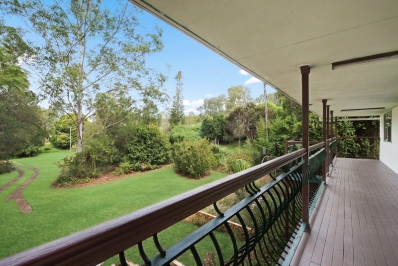 Photo - 32 Vores Road, Whiteside QLD 4503 - Image 2