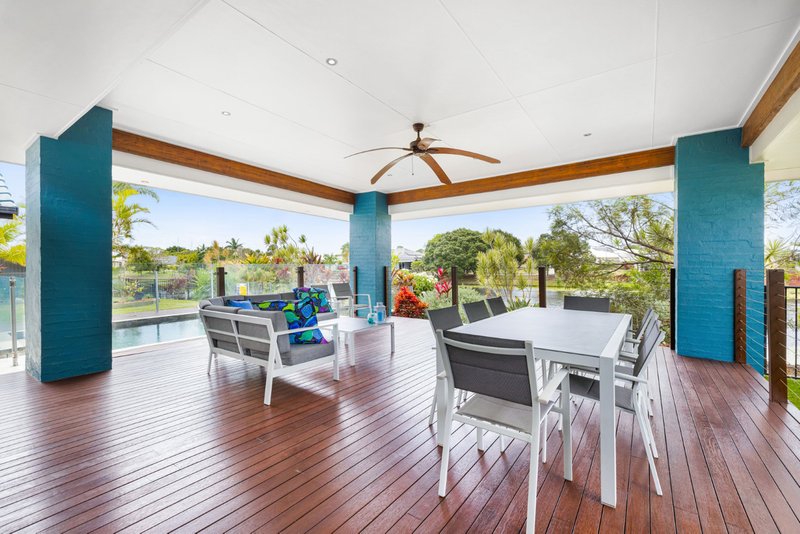 Photo - 32 Wallaby Circuit, Pelican Waters QLD 4551 - Image 4