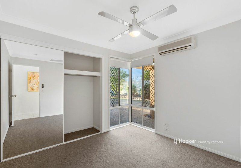 Photo - 32 Wantana Crescent, Edens Landing QLD 4207 - Image 8