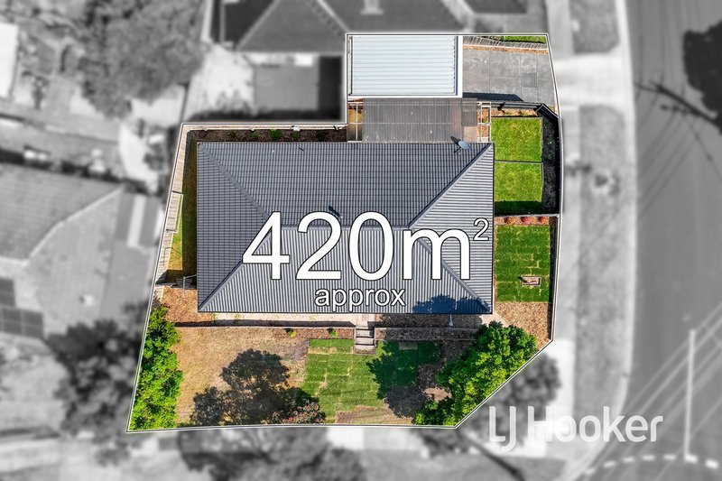 Photo - 32 Warana Drive, Hampton Park VIC 3976 - Image 14